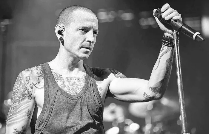 Teori Konspirasi Kematian Chester Bennington