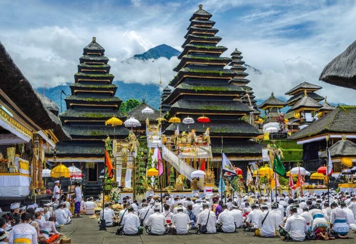 Ilustrasi Wisata Bali (Foto: Wikipedia)