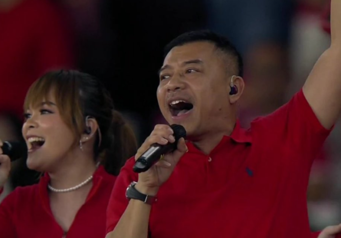 Penampilan Anang usai Laga Timnas Indonesia melawan Filipina di Stadion Gelora Bung Karno, Jakarta, Selasa (11/6/2024). (foto: Istimewa)