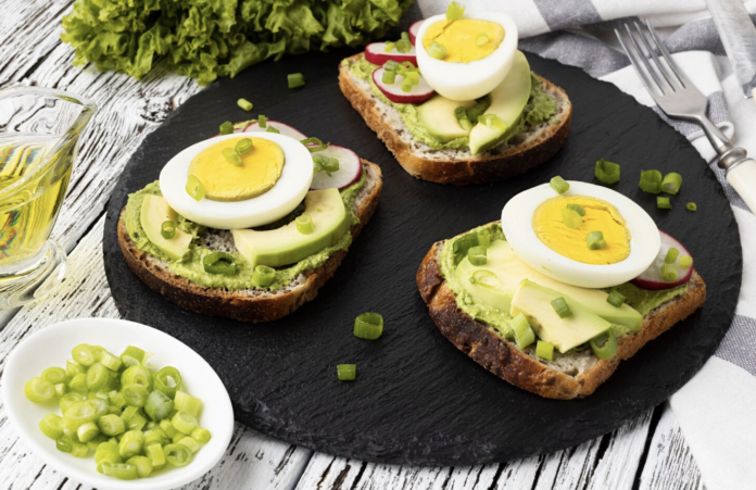 Avocado Toast (Freepik)