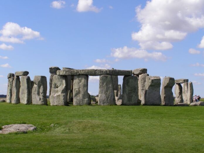 Stonehenge (Foto: Wikipedia)