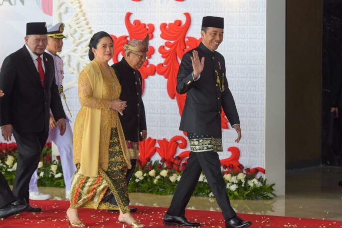 Presiden Joko Widodo (Jokowi) dan Wakil Presiden Ma’ruf Amin hadir Gedung Nusantara, MPR/DPR/DPD RI, Jakarta, Jumat (16/08/2024). (Foto: Humas Setkab/ Rahmat)