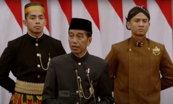 Presiden Joko Widodo (Jokowi) dalam Pidatonya pada Sidang Tahunan MPR RI dan Sidang Bersama DPR dan DPD RI Tahun 2024, di Gedung Nusantara I Kompleks Perkantoran MPR/DPR/DPD RI, Jakarta, Jumat (16/08/2024). (Foto: YouTube BPMI Setpres)