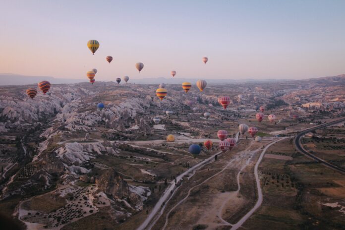 Keindahan Wisata di Cappadocia, Turki. (Foto: Freepik)